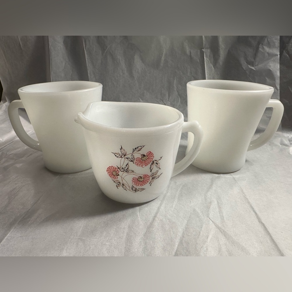 Vintage Lot of 3 Fire-King cups and a creamer